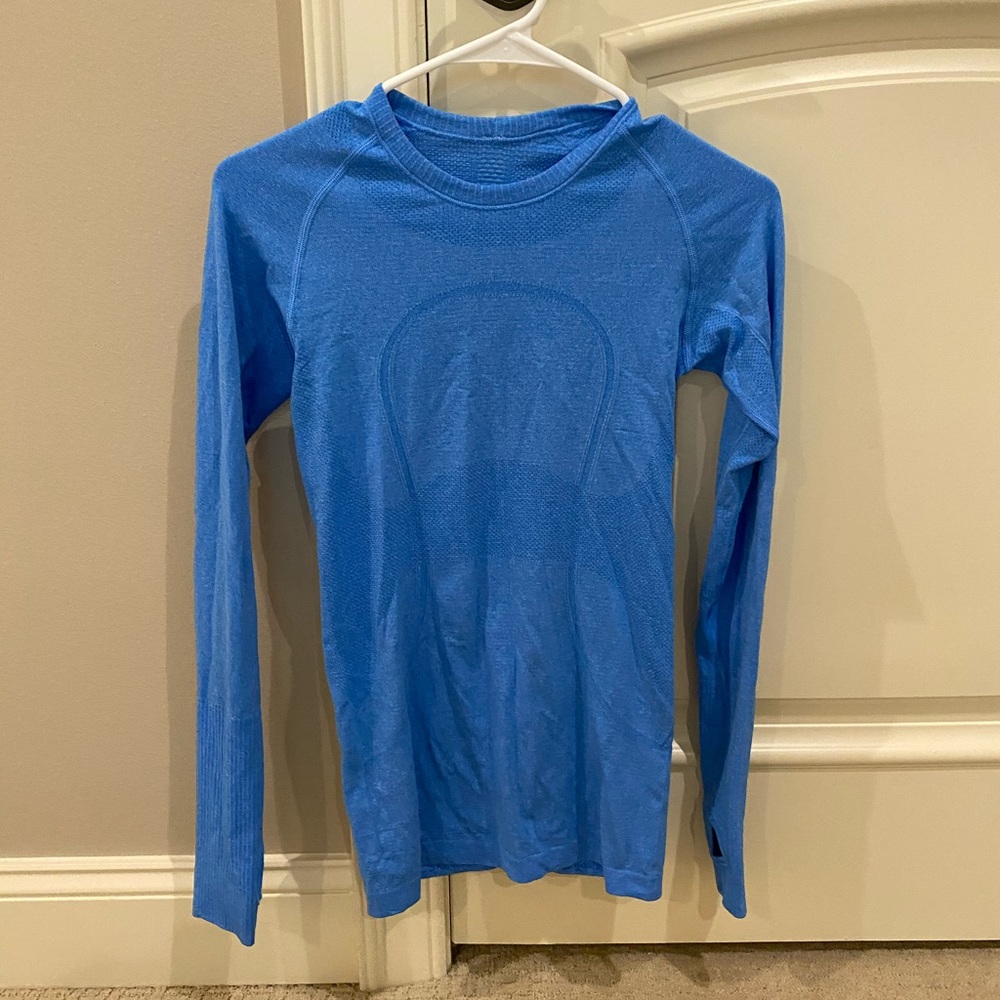 Lululemon Swiftly Tech Long Sleeve. Size 4.